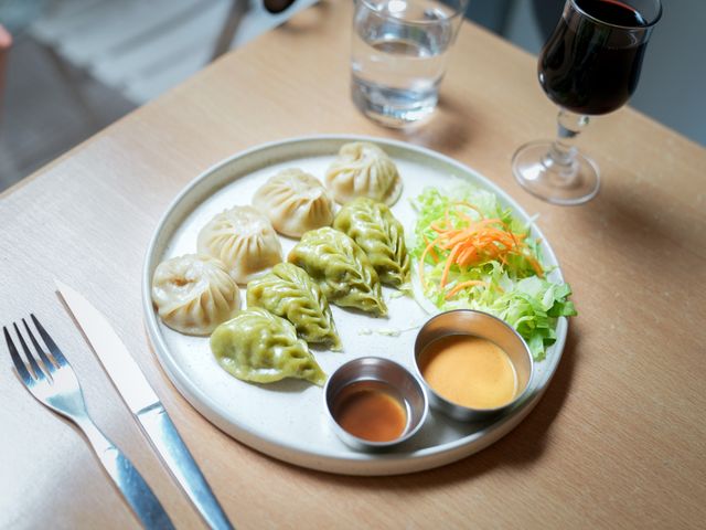 Crazy For MoMo Paris (Anvers) 